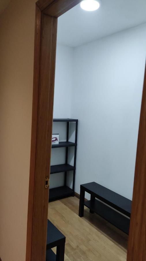 Apartamento céntrico con parking y Wifi Onís Extérieur photo
