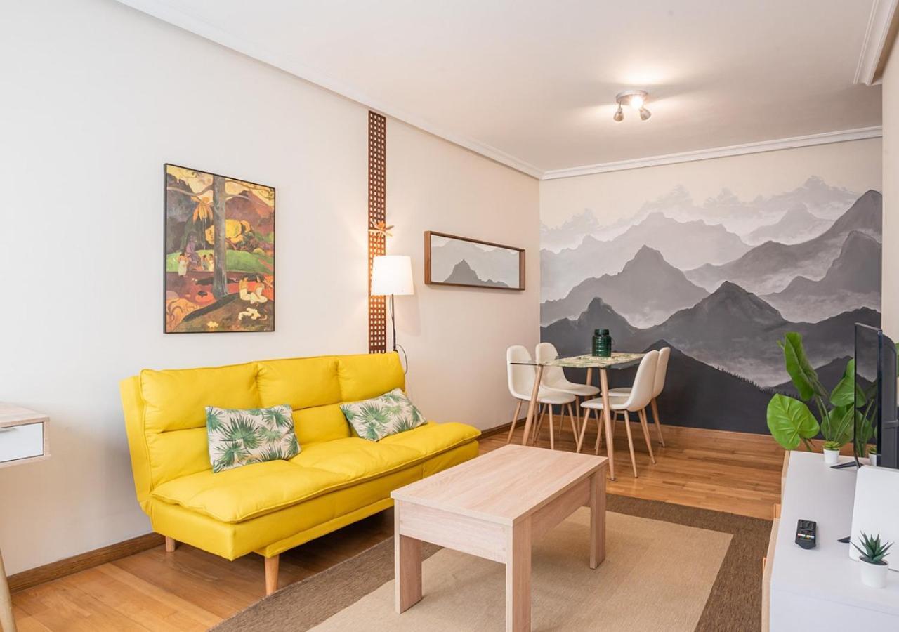 Apartamento céntrico con parking y Wifi Onís Extérieur photo