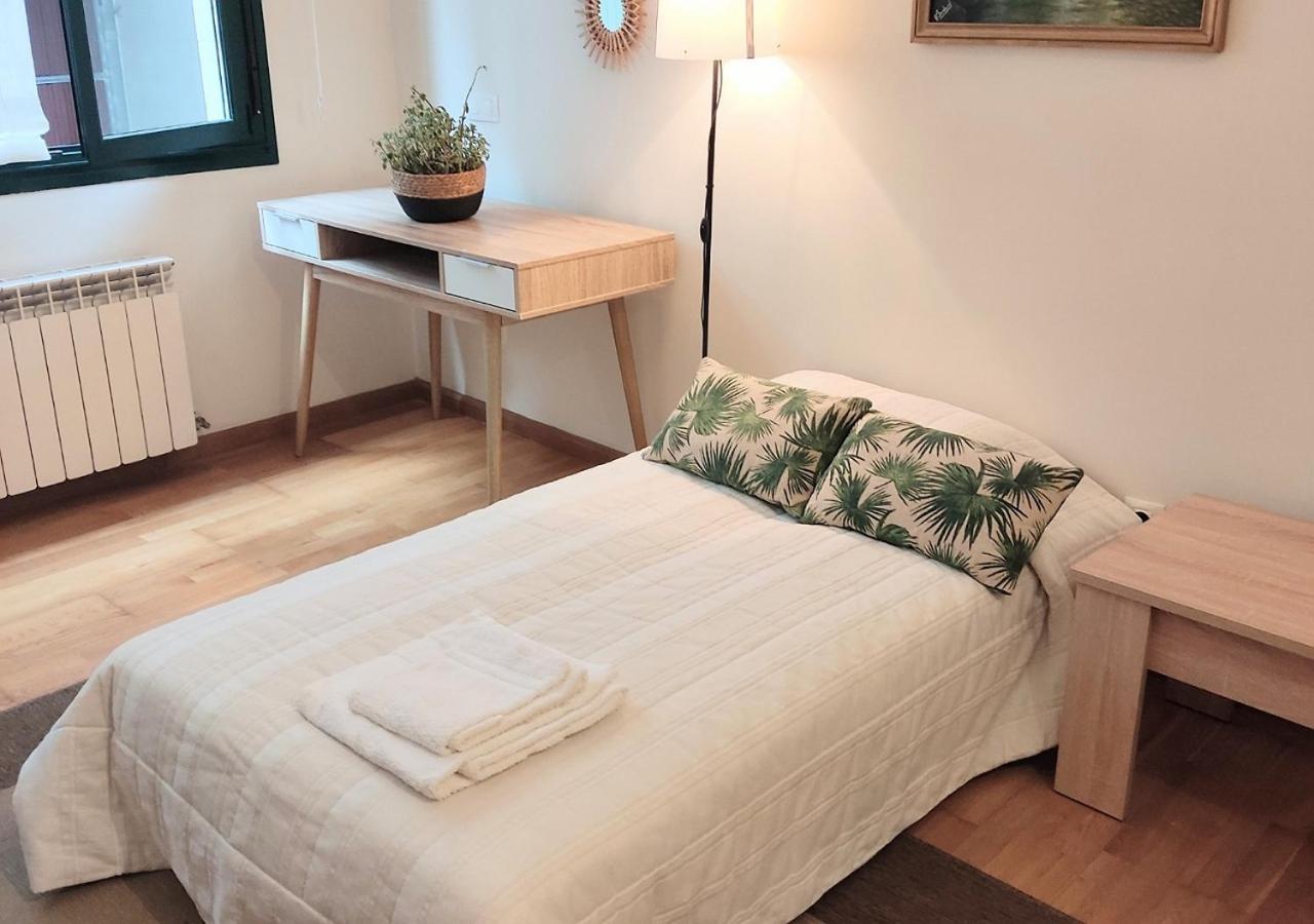 Apartamento céntrico con parking y Wifi Onís Extérieur photo