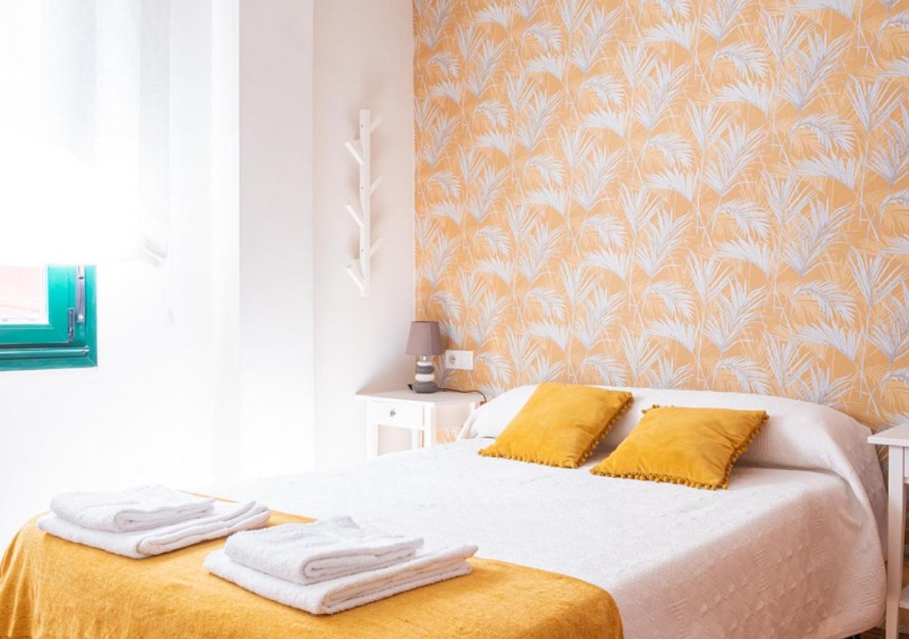 Apartamento céntrico con parking y Wifi Onís Extérieur photo
