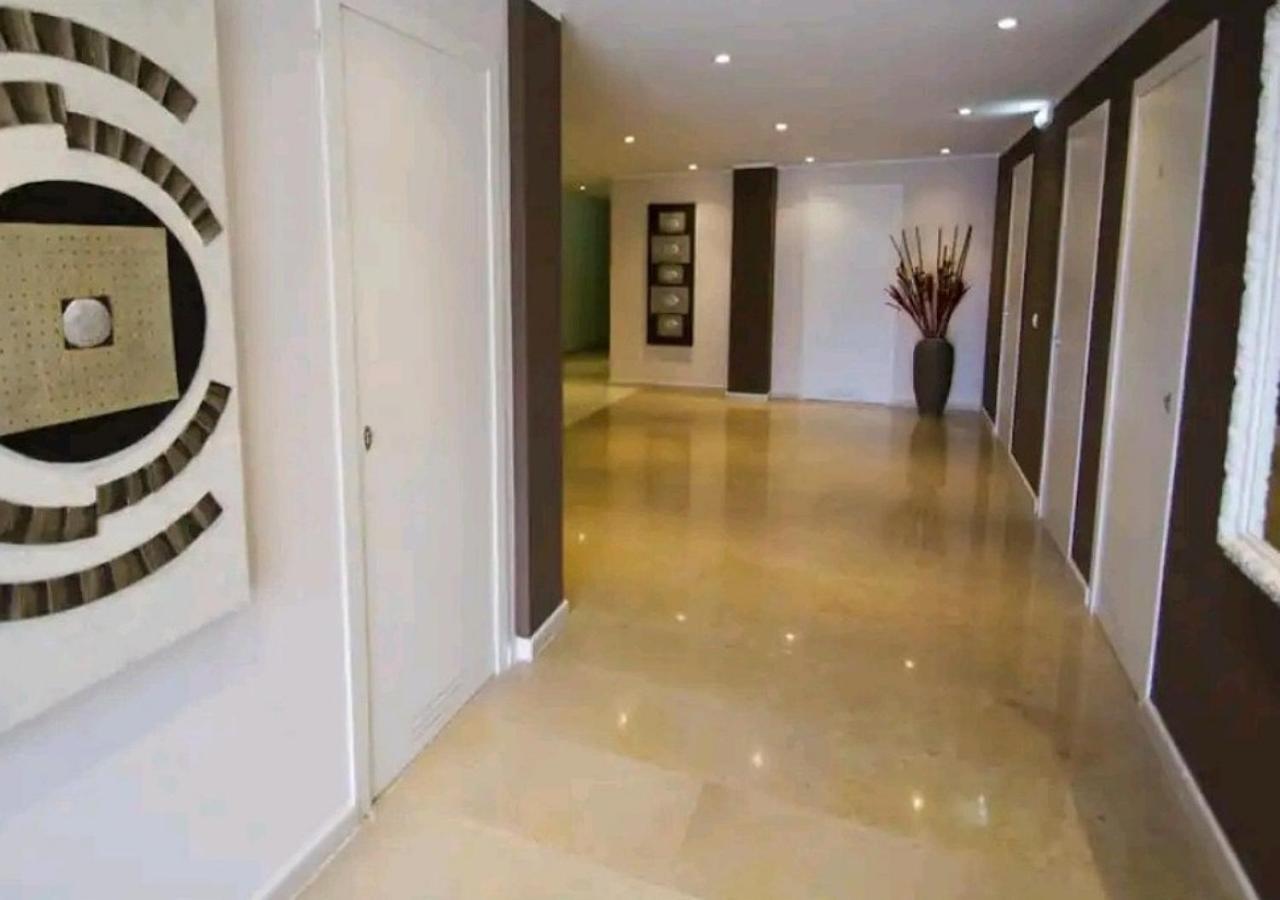 Apartamento céntrico con parking y Wifi Onís Extérieur photo